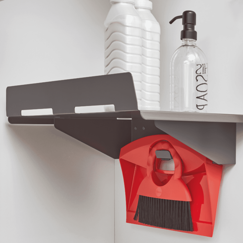 Ablage mit Kehrset Laundry-
Area