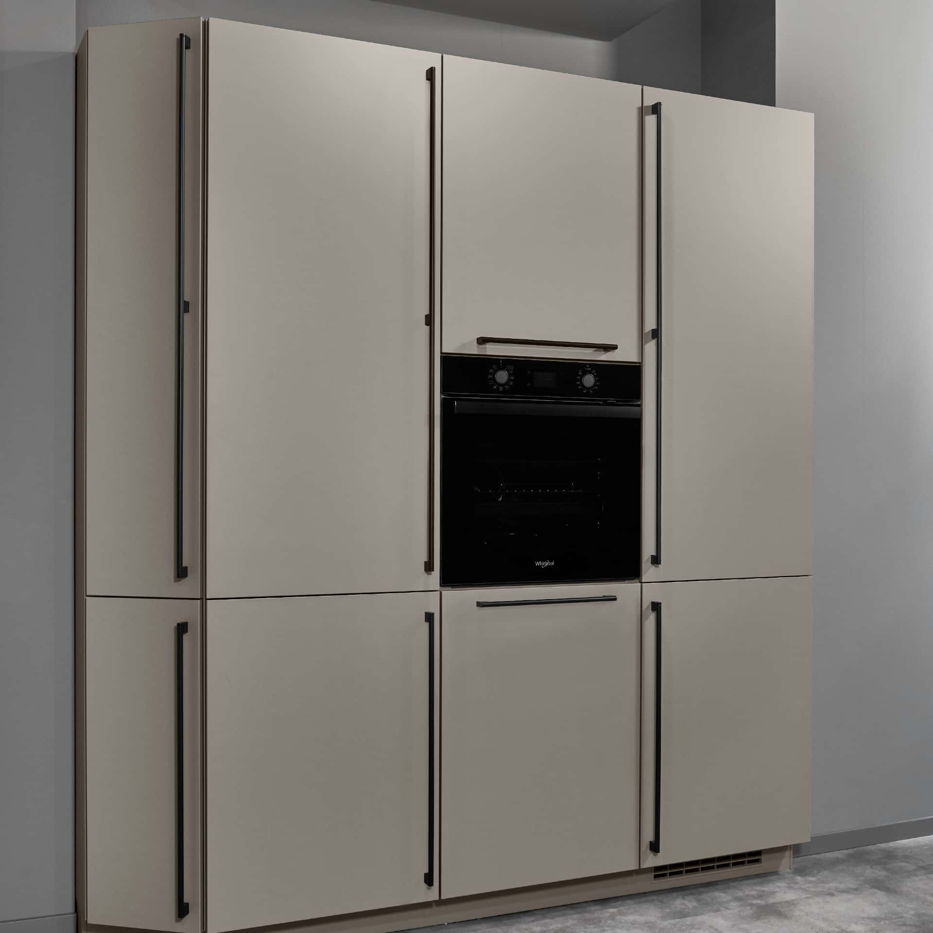 Hochschrank Geräte Kühlschrank Backofen BA 1 02_14_31927_25_Laser_412_M.jpeg